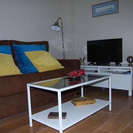 Centrico Nuevo Dos Banos Parking Apartment Seville Luaran gambar